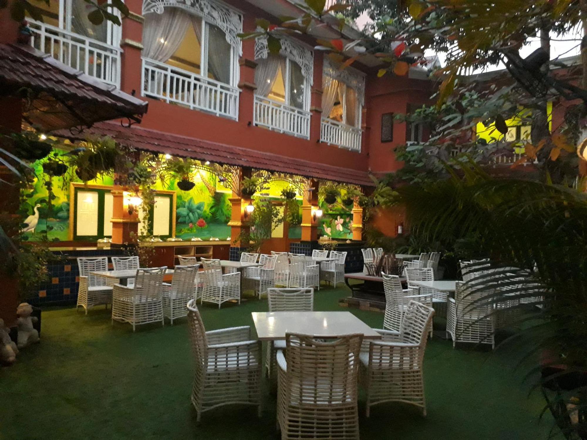 Mayfair Rourkela Extérieur photo