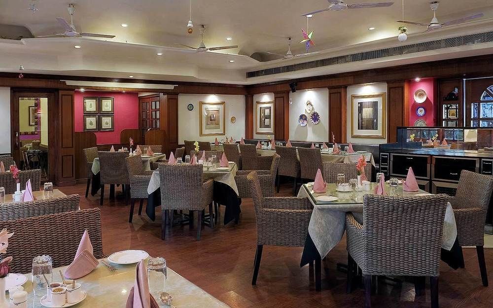 Mayfair Rourkela Extérieur photo
